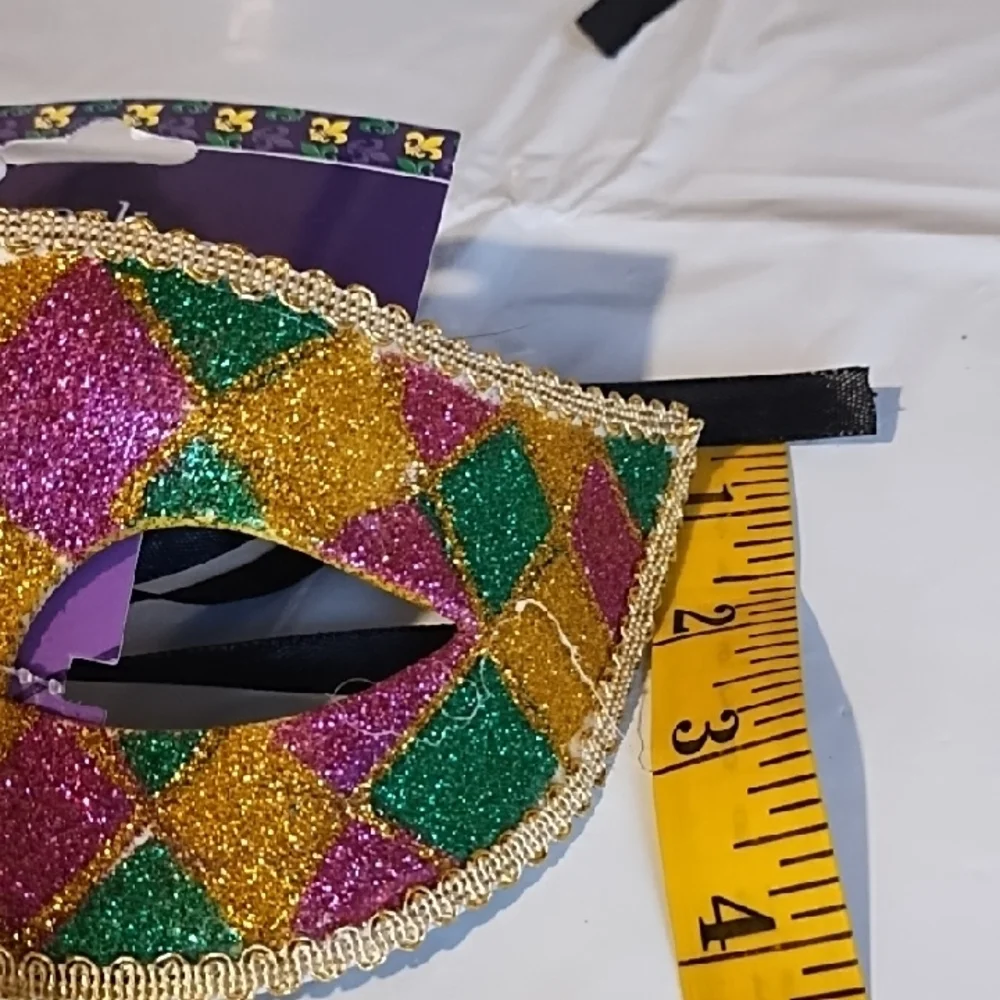 Mardi Gras NWT Colorful Glitter Masquerade Mask With Tie. I Have 2 Left. Pretty.